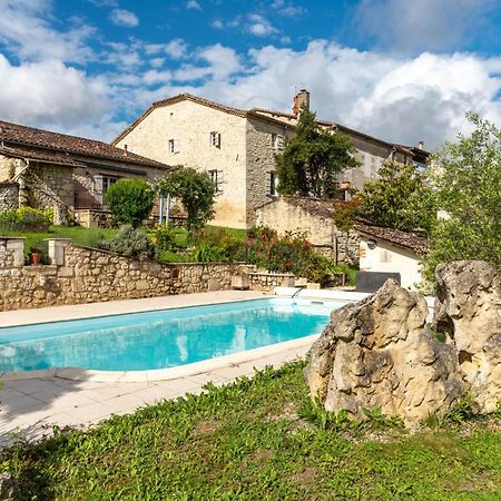 La Maison De Yuka Plieux Exterior foto