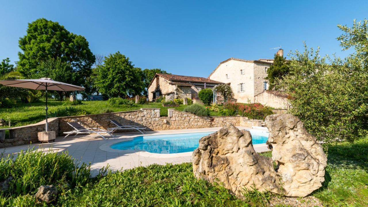 La Maison De Yuka Plieux Exterior foto